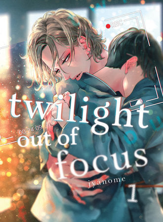 Twilight Out of Focus 1 Paperback by Jyanome